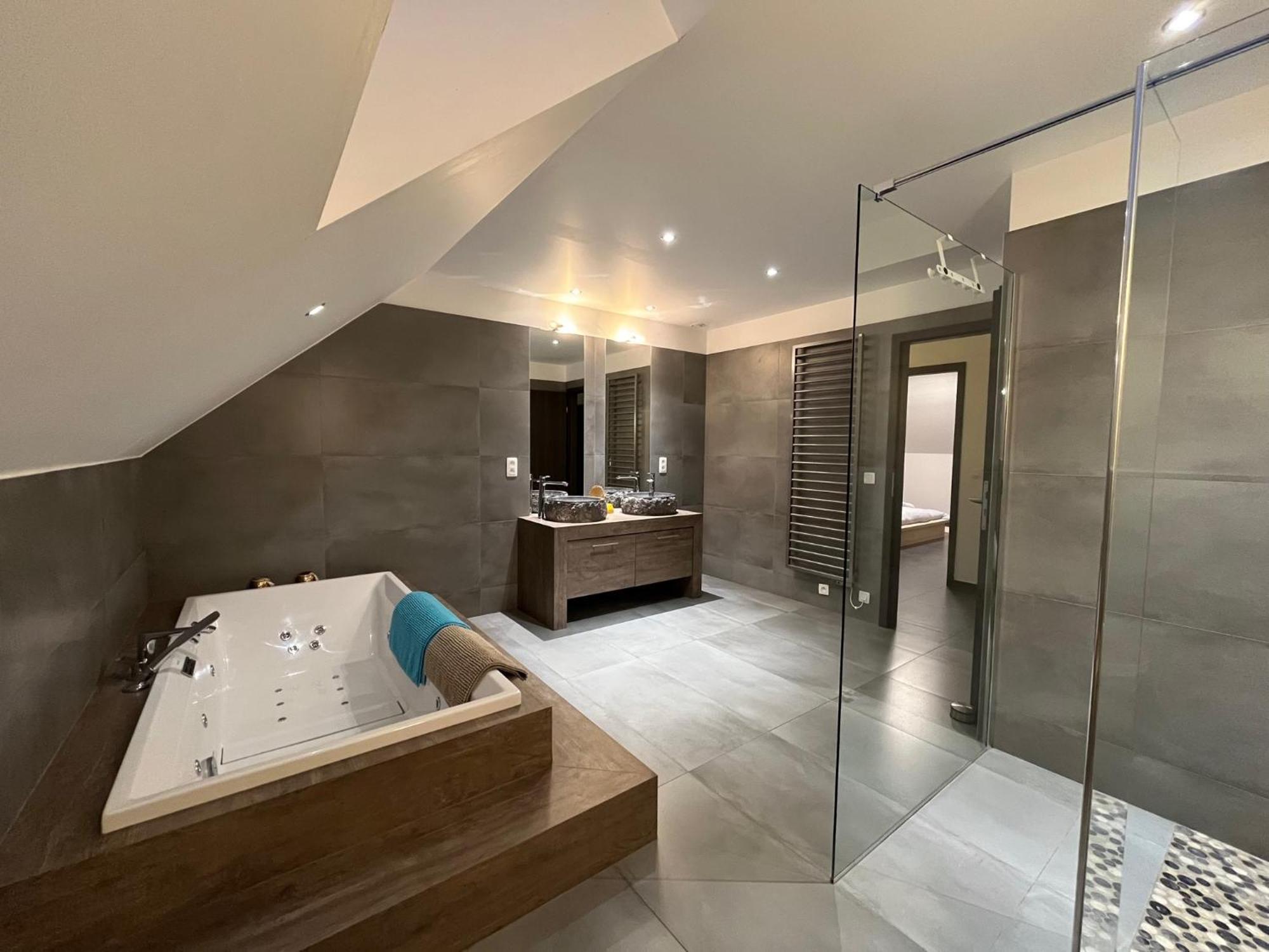 Loft De Prestige Au Pied Du Circuit Apartment Francorchamps Luaran gambar