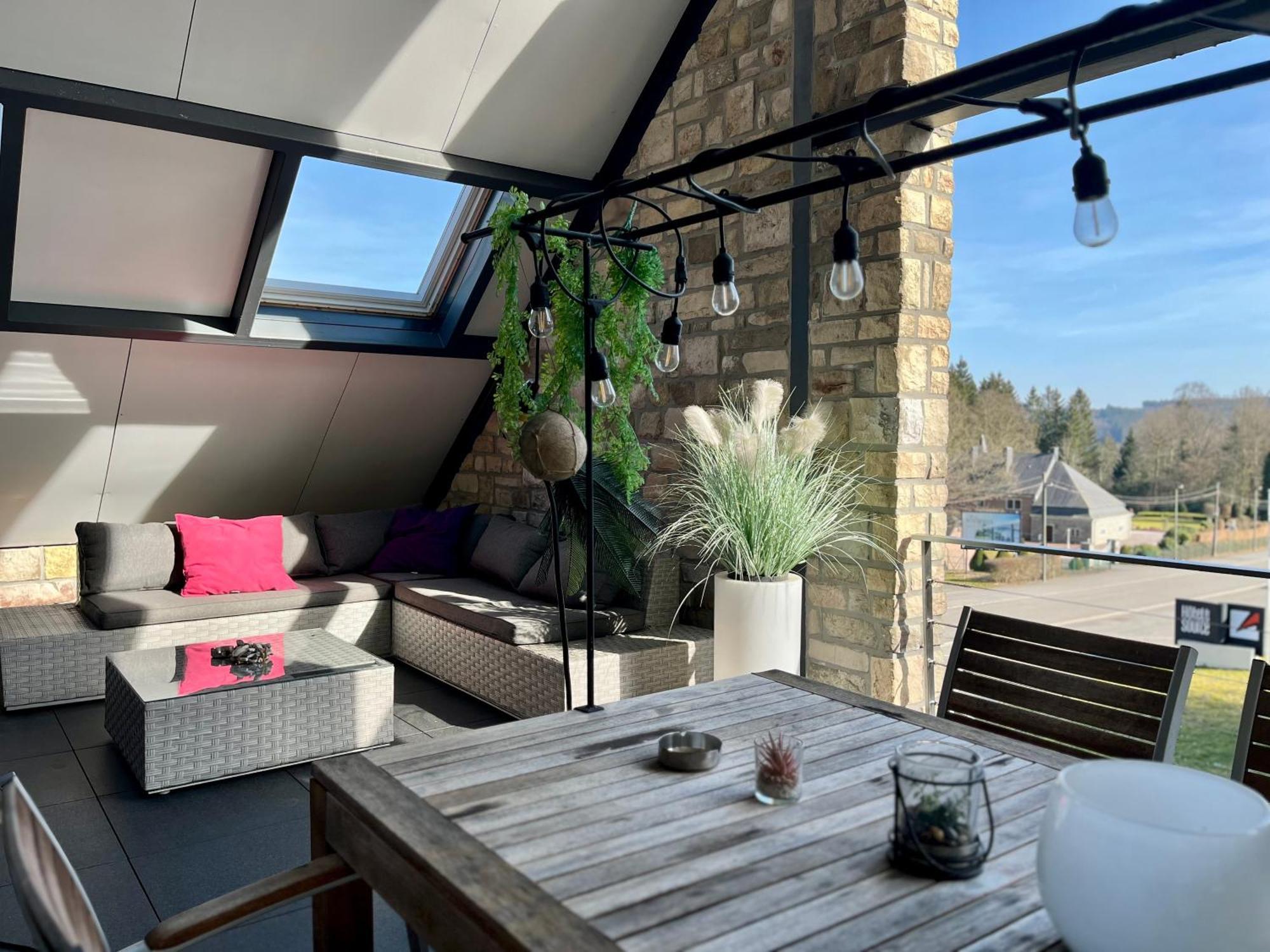 Loft De Prestige Au Pied Du Circuit Apartment Francorchamps Luaran gambar